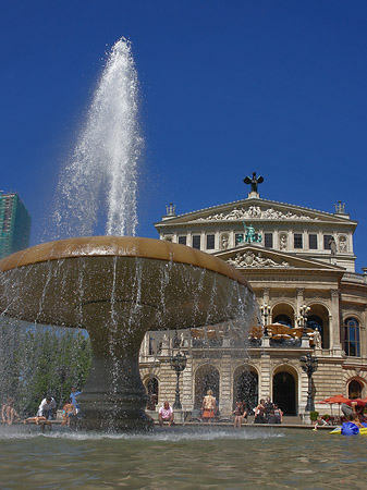 Fotos Alte Oper mit Brunnen | Frankfurt am Main