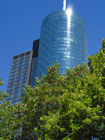 Maintower