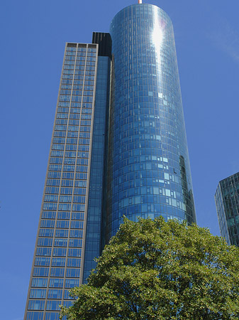 Maintower