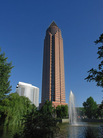 Fotos Messeturm mit Ludwig-Erhard-Anlage