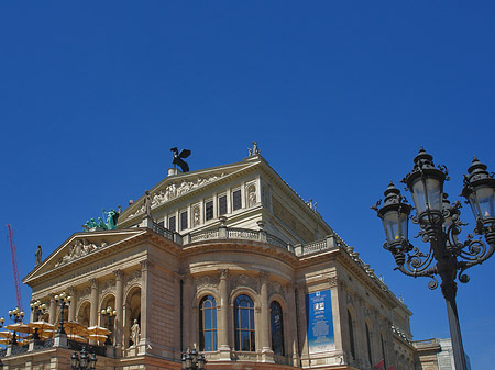 Fotos Alte Oper mit Laterne