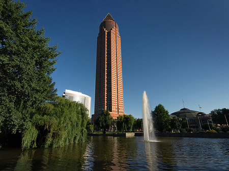 Fotos Messeturm mit Ludwig-Erhard-Anlage