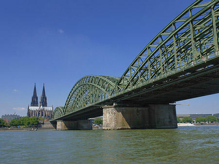 Foto Hohenzollernbrücke am Kölner Dom - Köln