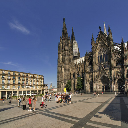 Fotos Kölner Dom mit Domhotel